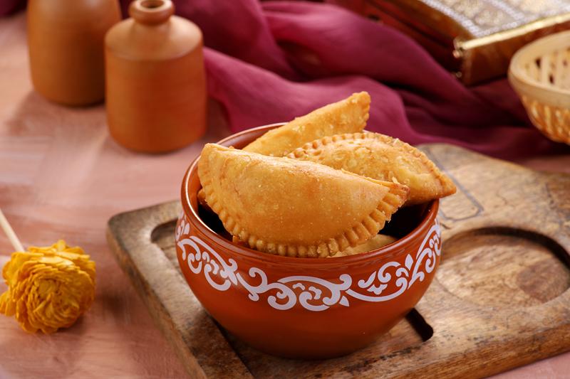 Chitale Bandhu Karanji /Gujhiya /Pedakiya/ Purukiya