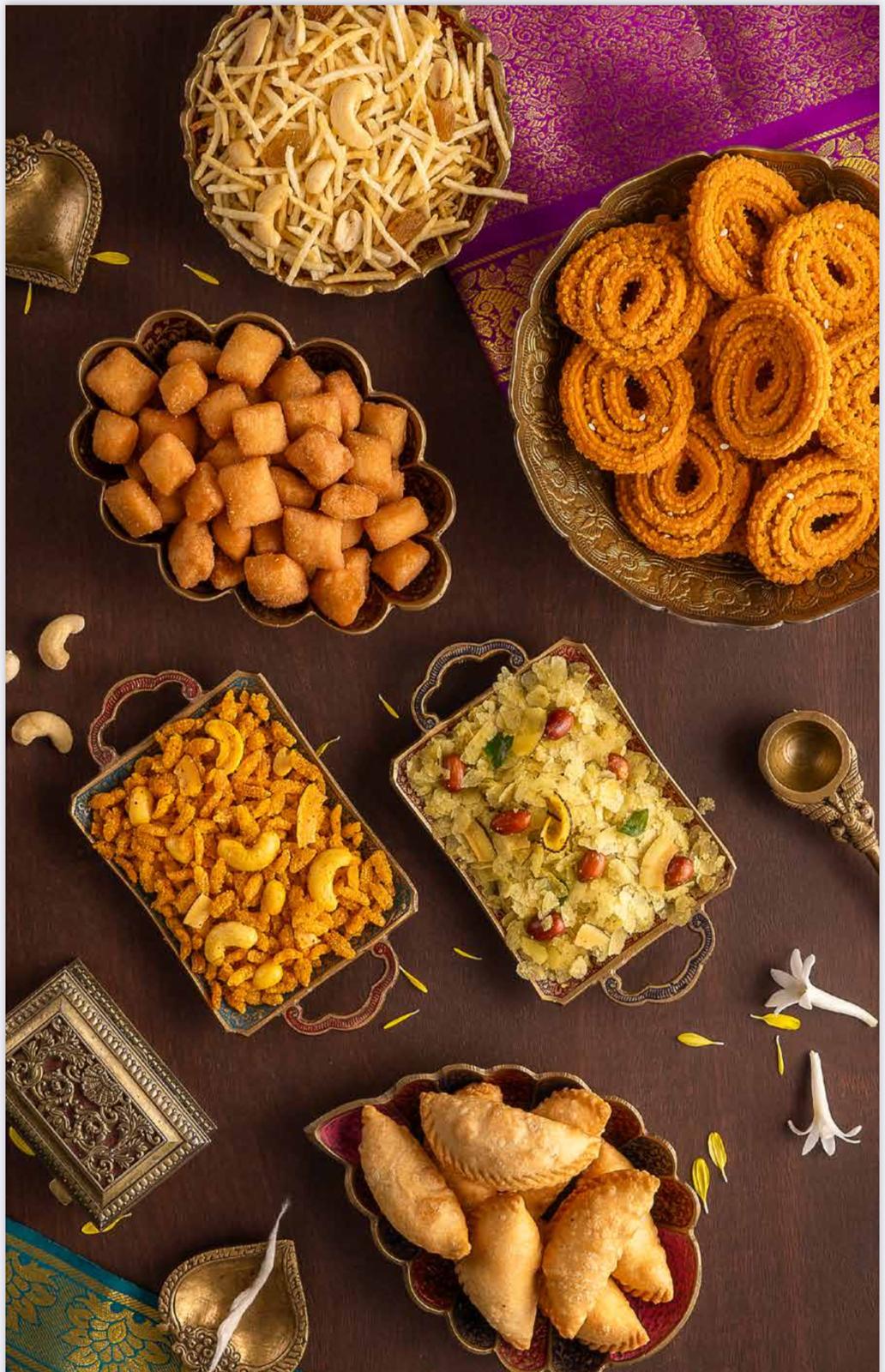 Diwali Hamper Combo A (2 Sweets + 2 Namkeen)